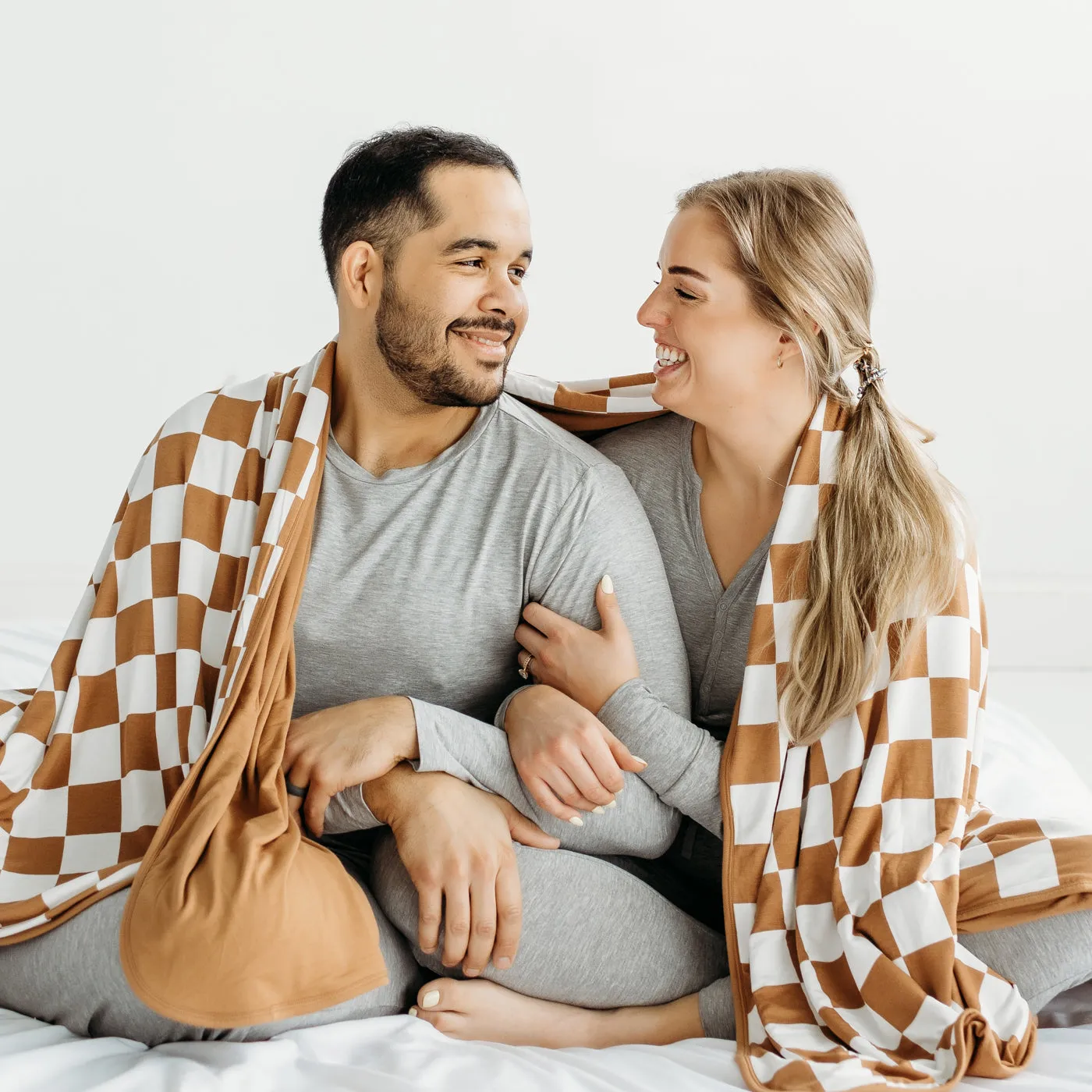 Caramel Checks Oversized Cloud Blanket®